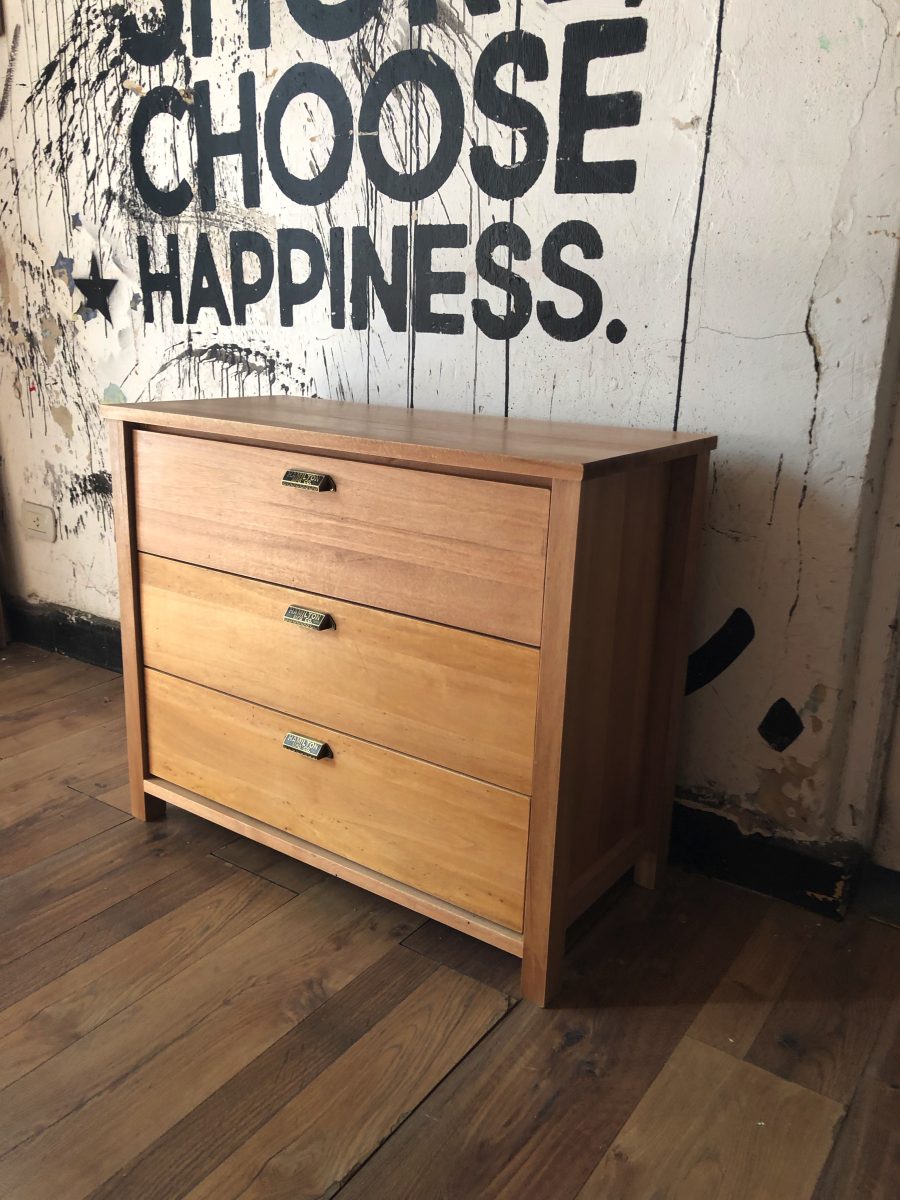 Mesa de luz grande Madera Maciza Alamo