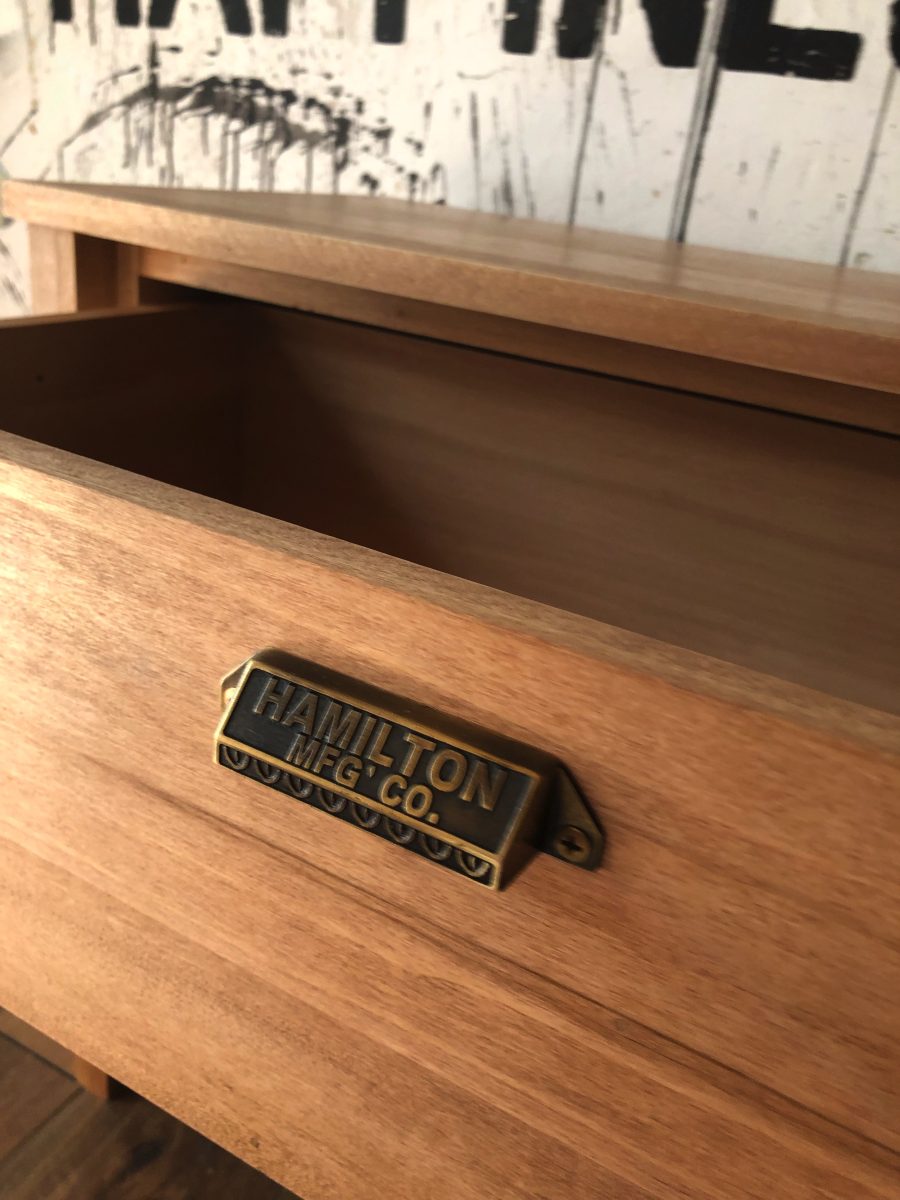 Mesa de luz grande Madera Maciza Alamo